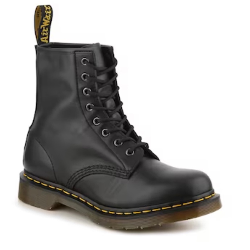 Dr. Martens Women’s Sz Women's 6  1460 8 Eye  Leather Combat Boot $170